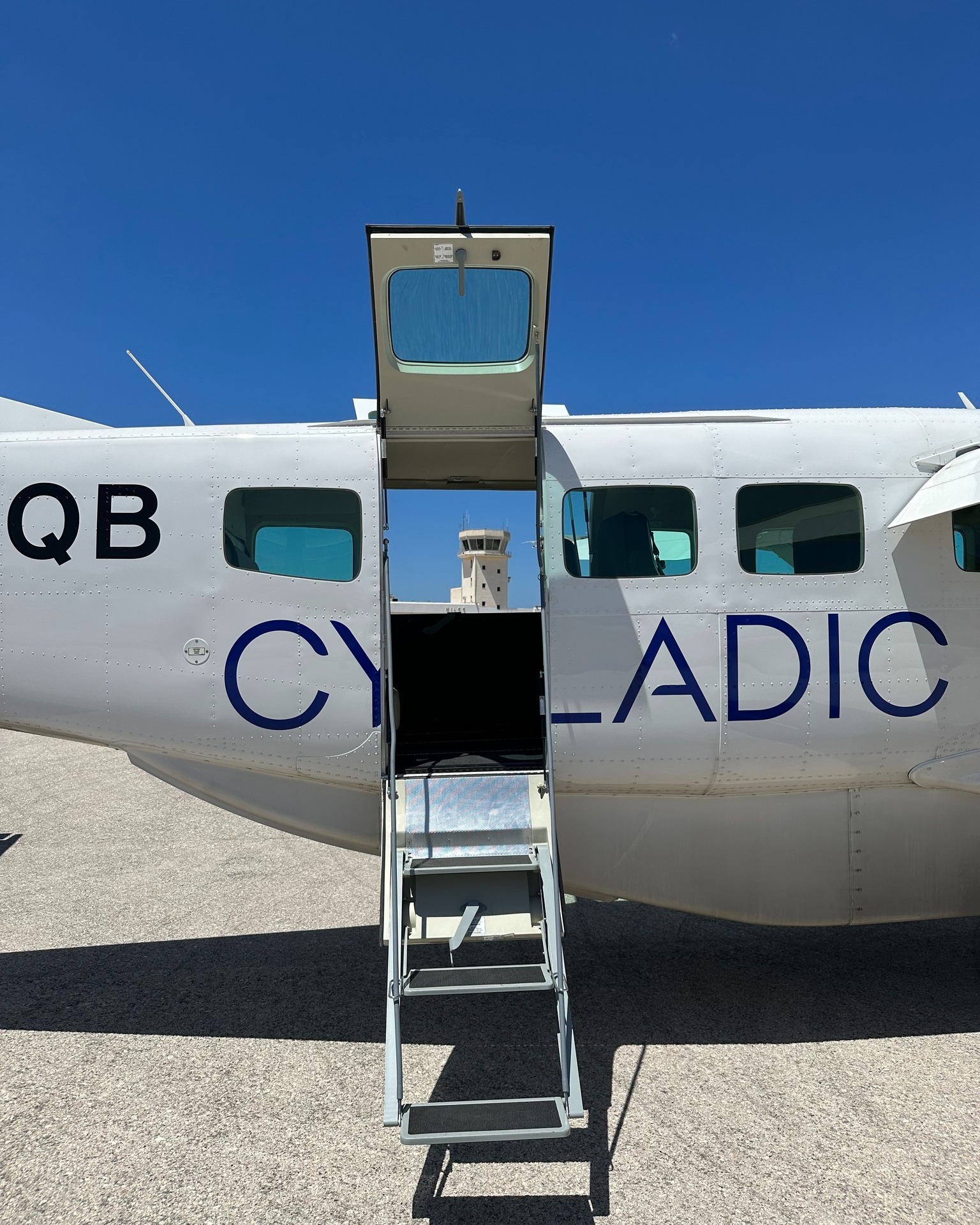 Flying with FlyCycladic feels like part of your holiday — because with us, getting to Milos is just as beautiful as being there.

#FlyCycladic #CloserThanEver #Milos #Cyclades #greekislands #privateflights