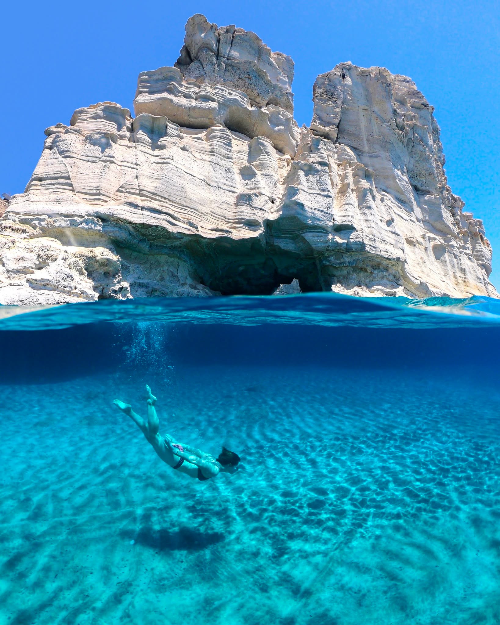 Hidden gems, just a short flight away. ✨
Discover the beauty of Greece like never before. 

#FlyCycladic #CloserThanEver #Cyclades #GreekIslands #explorergreece