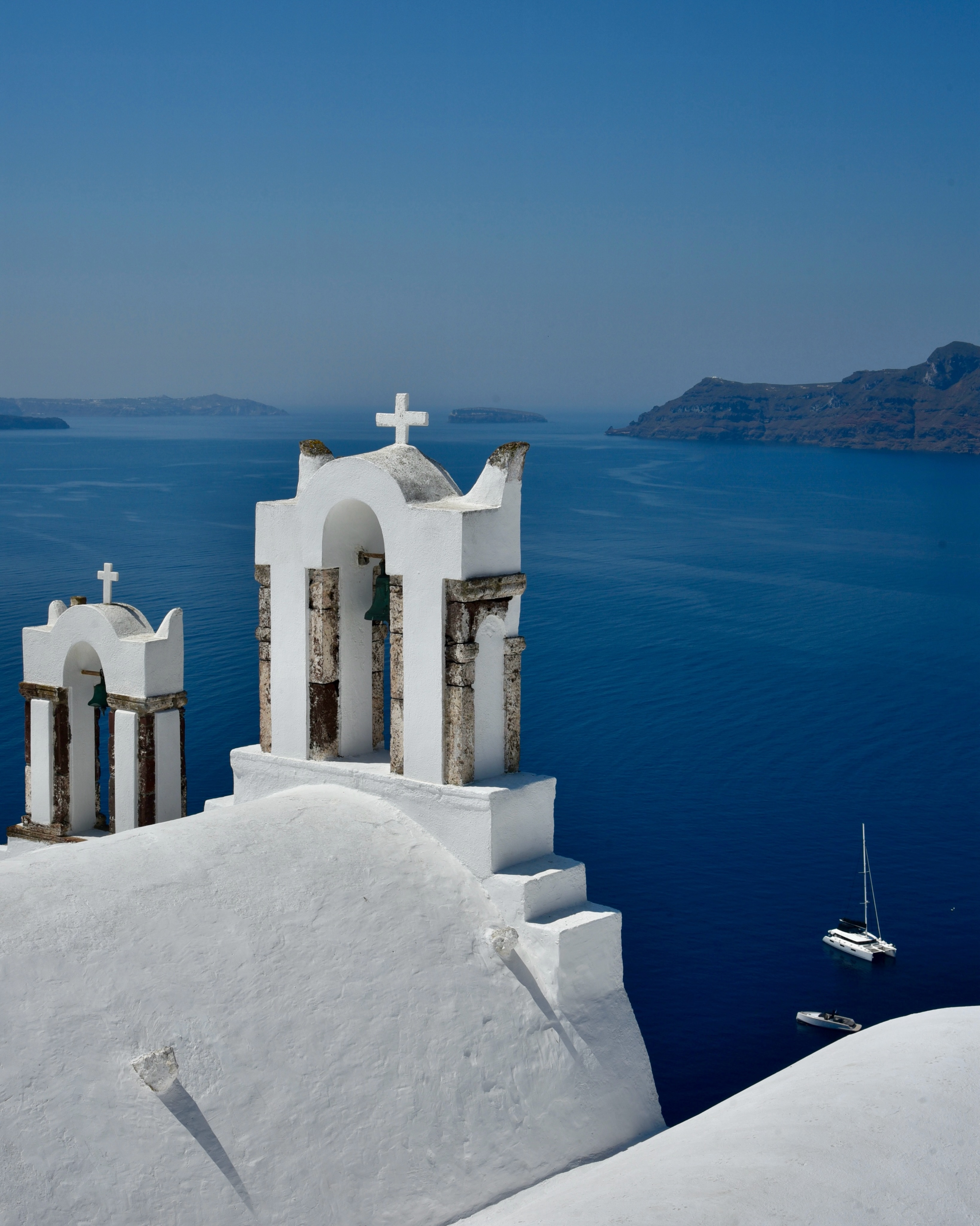 Rooted in tradition, embraced by the Aegean. 🤍
Wishing you a joyful Holy Spirit Monday!

#FlyCycladic #CloserThanEver #HolySpirit #HolySpiritDay #Santorini